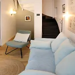 Semesterbostad Maison L'heritage By La Boite En *